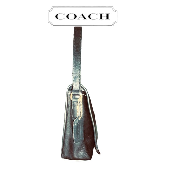 🚨SOLD ON WHATNOT🚨Coach Vintage Companion Flap Crossbody Bag - Picture 4 of 8